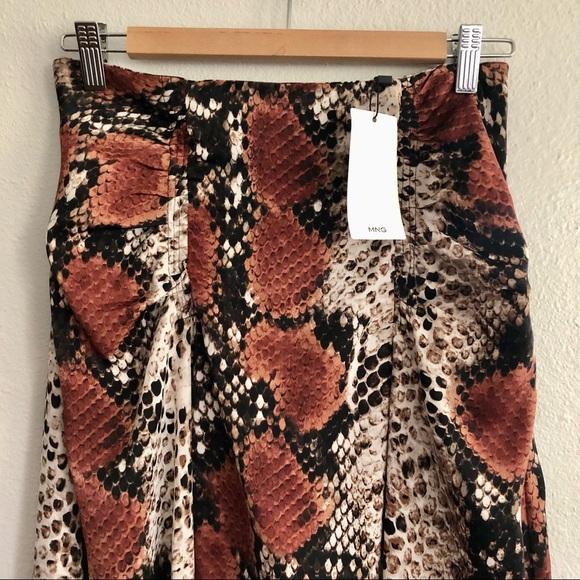 [NWT] MNG Animal Print Midi Skirt w Ruched Waist & Side Slit Size S - Picture 2 of 15